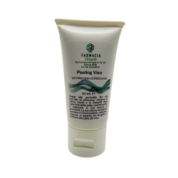 Tubo da 50 ml di Face Scrub Con Nocciolo Albicocca