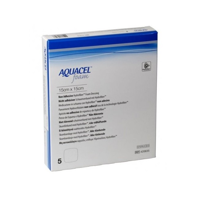 Convatec Aquacel Ag Foam medicazione sterile non adesiva 15x15 cm con tecnologia antimicrobica Convatec Aquacel Ag Foam medicazione sterile non adesiva 15x15 cm con tecnologia antimicrobica
