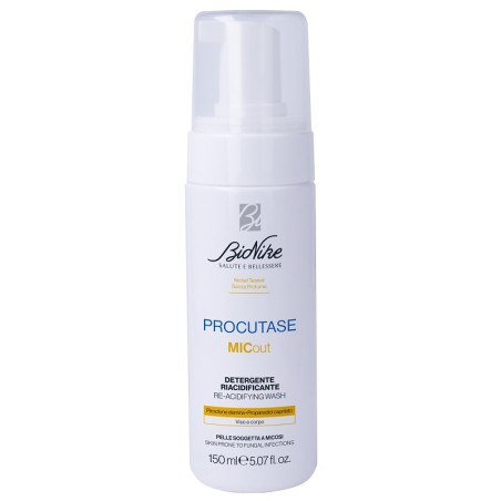 Detergente riacidificante Bionike Procutase Micout per igiene intima delicata 150ml Detergente riacidificante Bionike Procutase Micout per igiene intima delicata 150ml