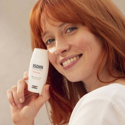 Isdin Fotoultra Redness fotoprotettore viso SPF50