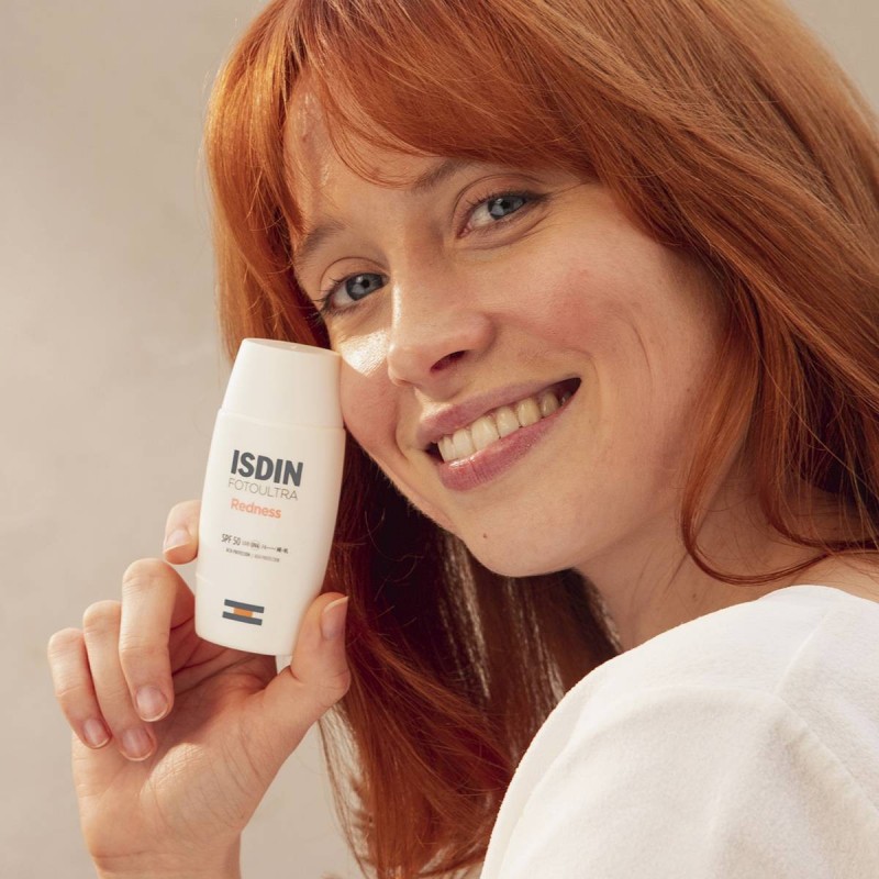Isdin Fotoultra Redness fotoprotettore viso SPF50