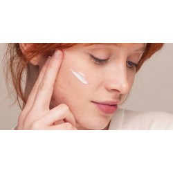 Isdin Fotoultra Redness fotoprotettore viso SPF50