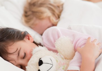 Disturbi del sonno nei bambini: i rimedi che funzionano